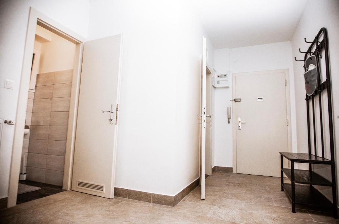 Appartment Nahe Belvedere Garden Vienna Esterno foto